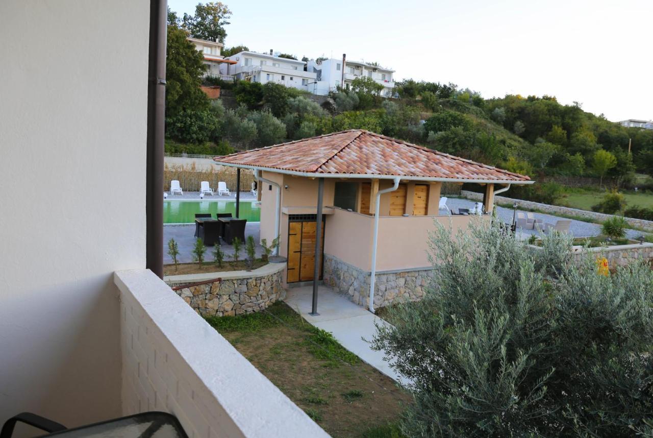 La Hacienda Hotel Ulcinj Buitenkant foto