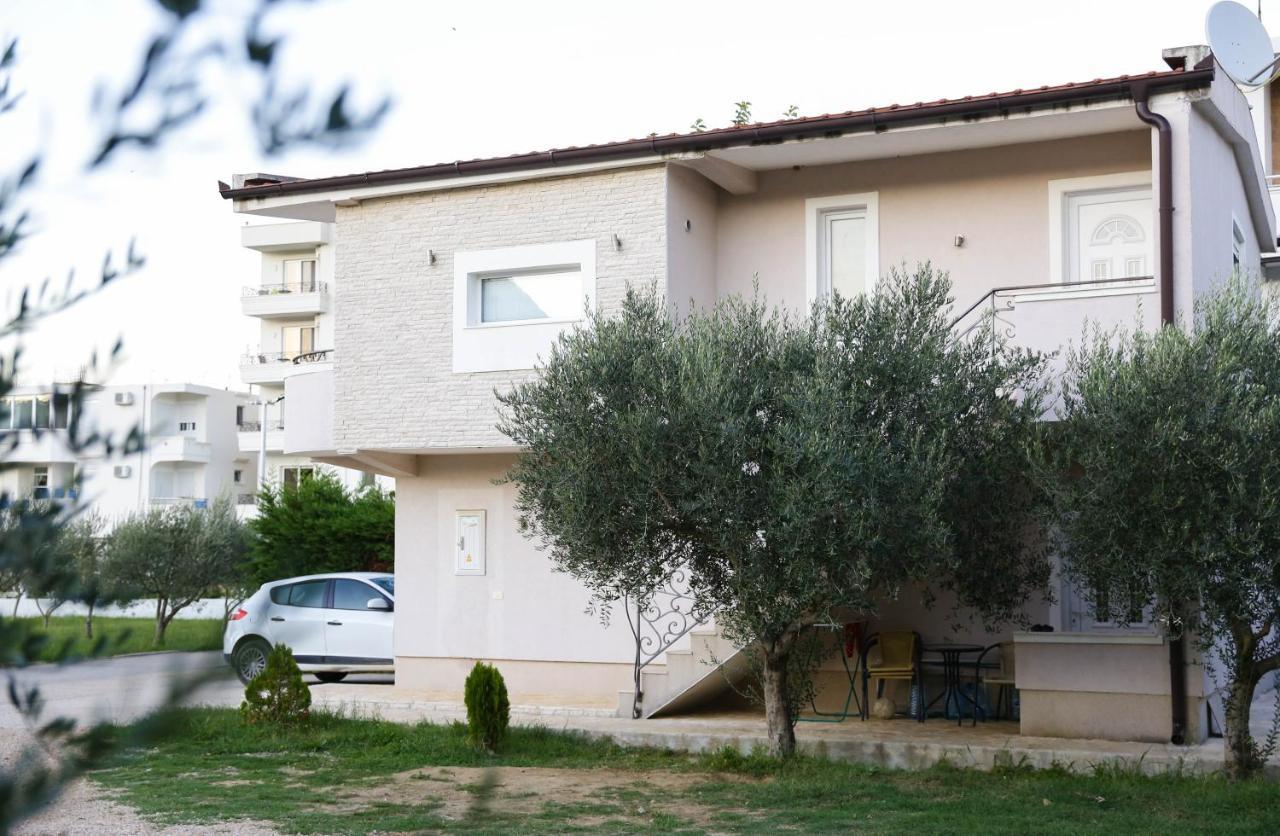 La Hacienda Hotel Ulcinj Buitenkant foto