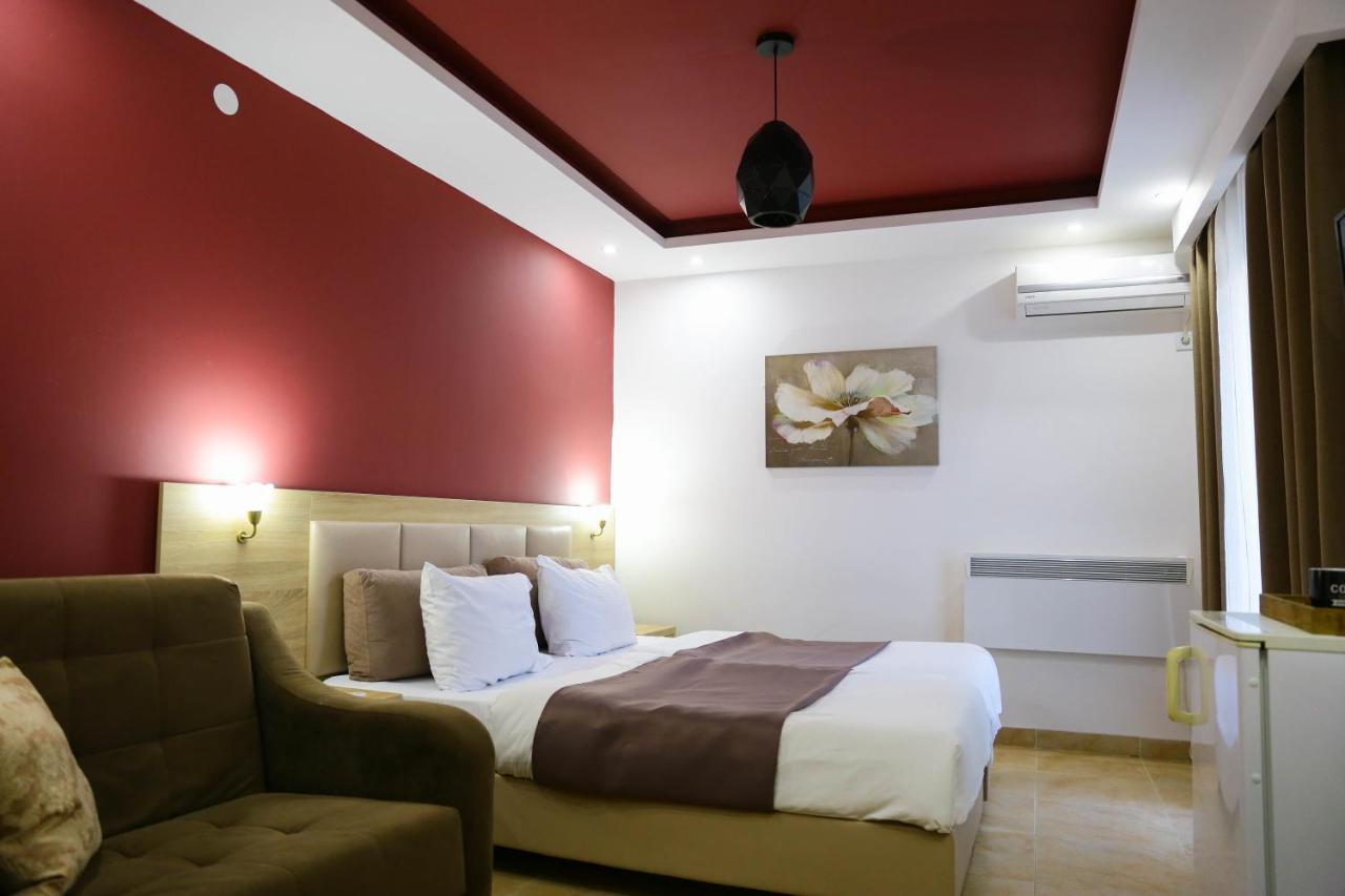 La Hacienda Hotel Ulcinj Buitenkant foto