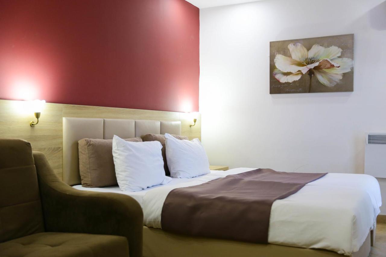 La Hacienda Hotel Ulcinj Buitenkant foto