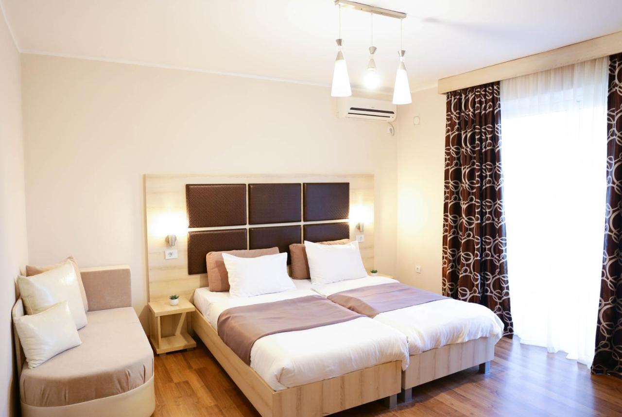 La Hacienda Hotel Ulcinj Buitenkant foto