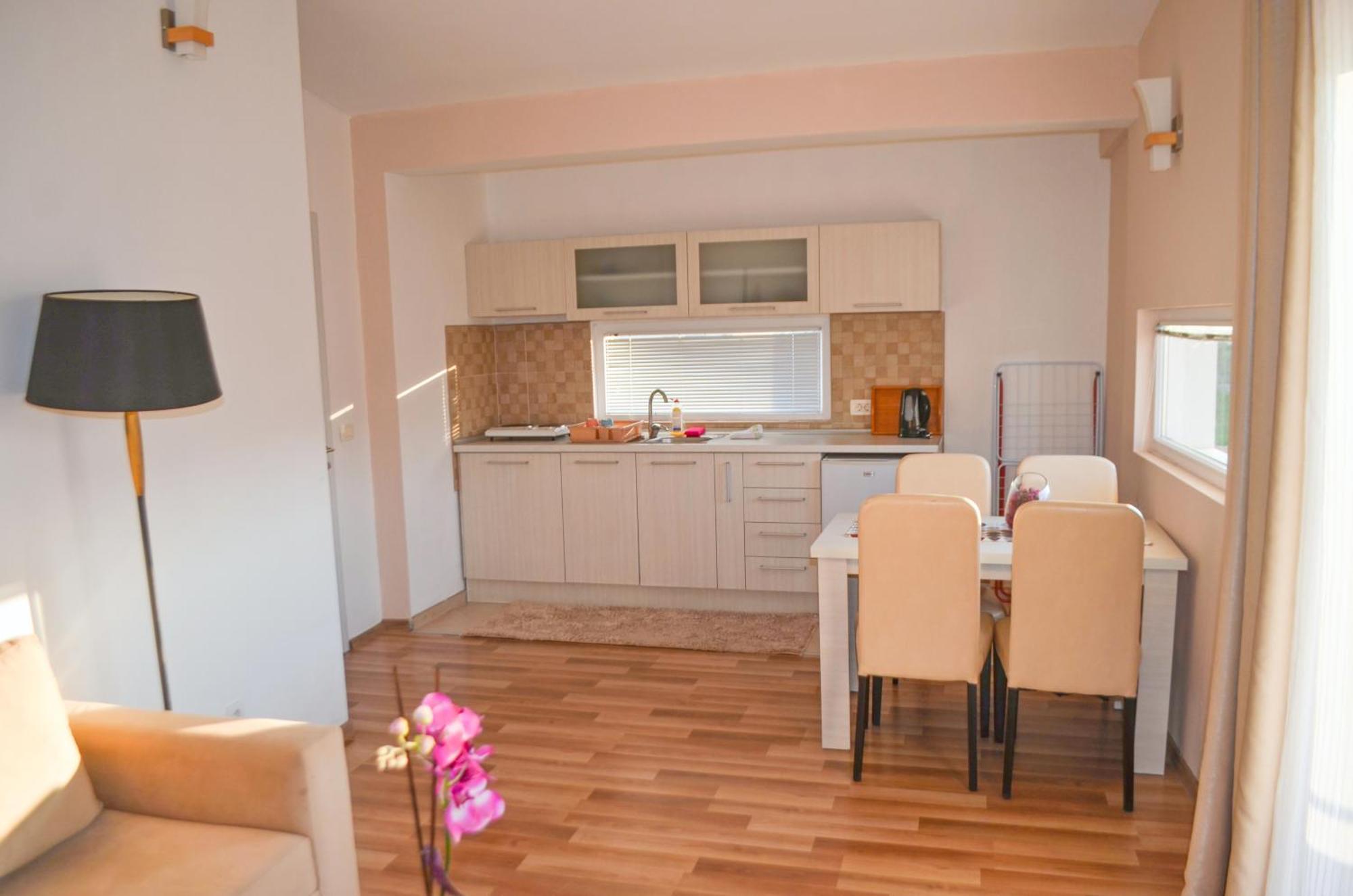 La Hacienda Hotel Ulcinj Kamer foto